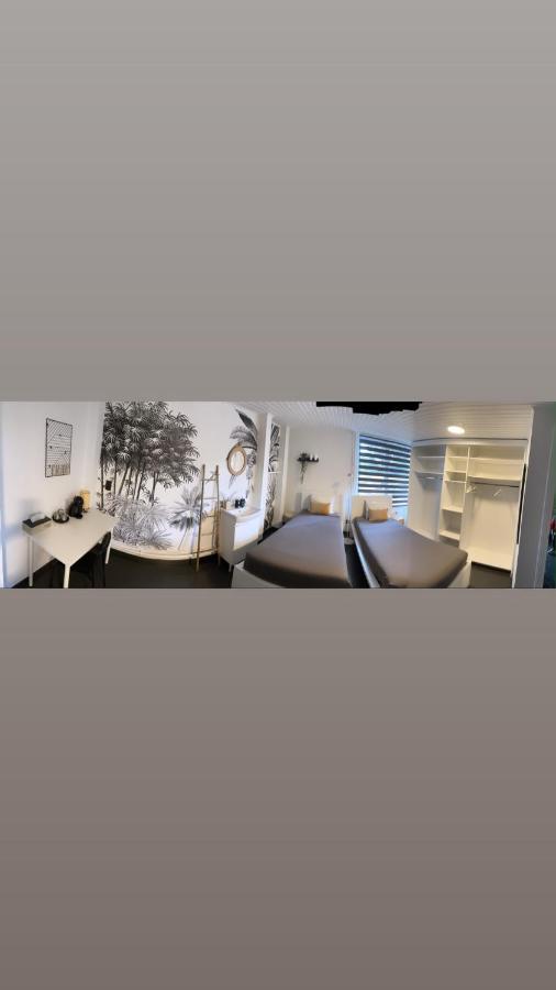 La vila chambre D'hôtes Bastogne Extérieur photo